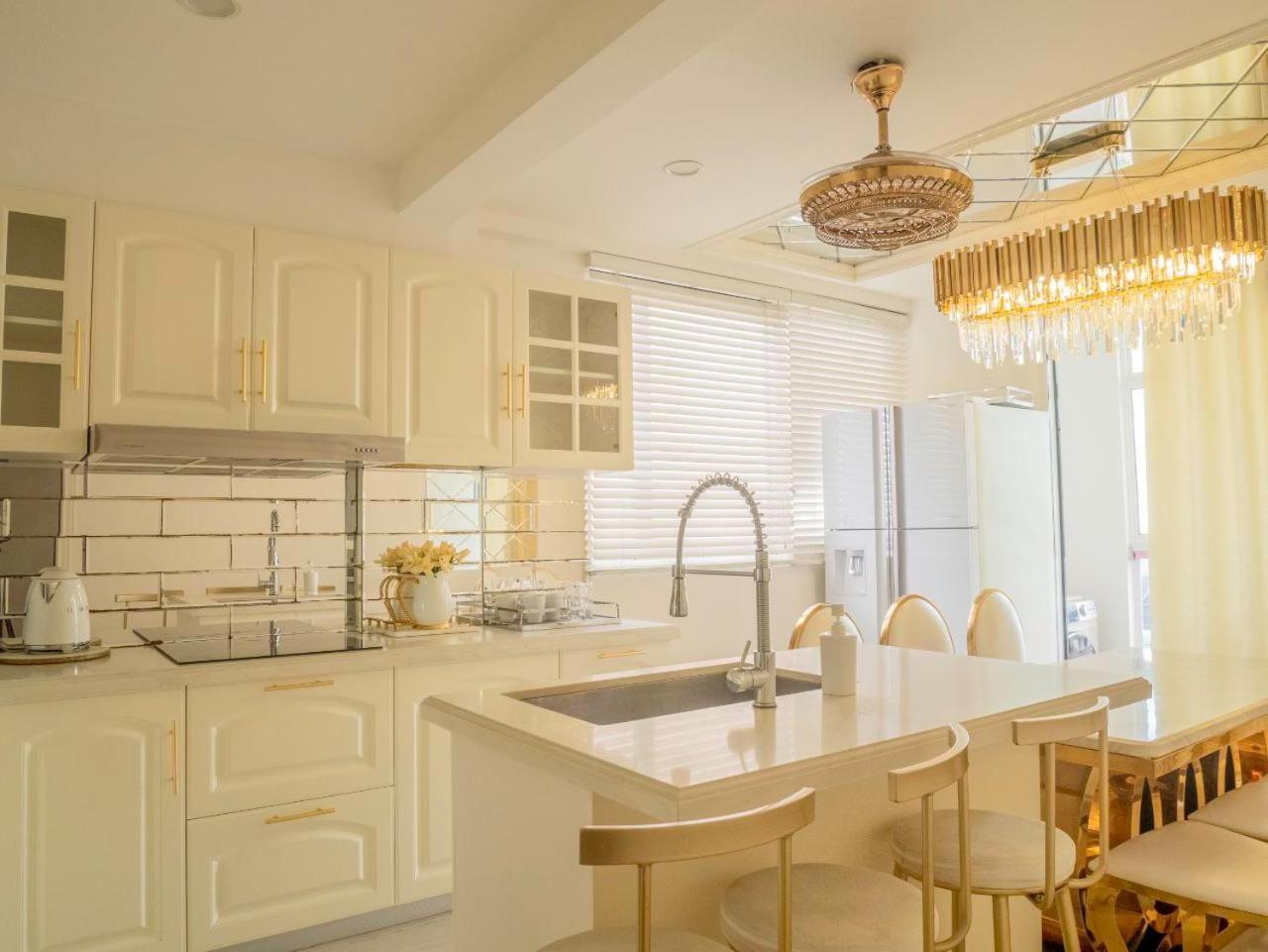 Beachfront Seaview Apartment Malé Dış mekan fotoğraf